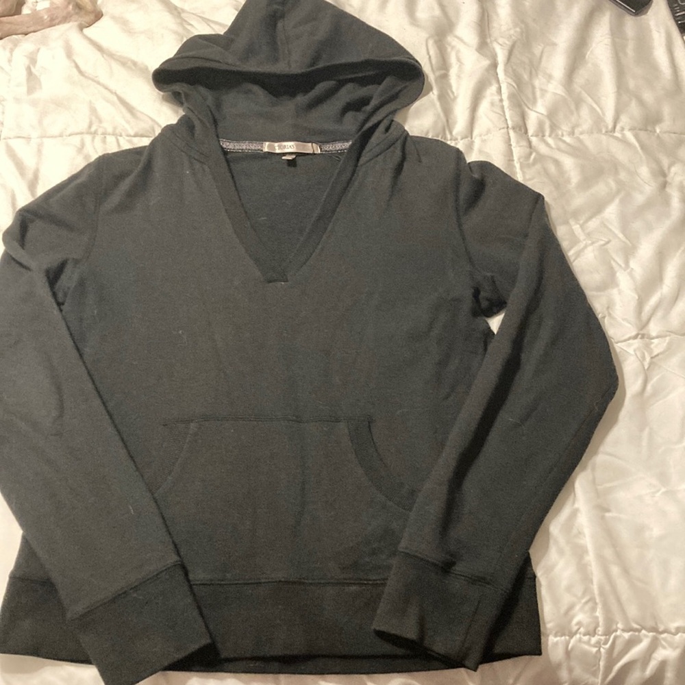 Black Victoria’s Secret vneck hoodie size small